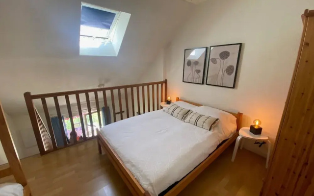 Quiet Holiday Home With Pool in the Dordogne