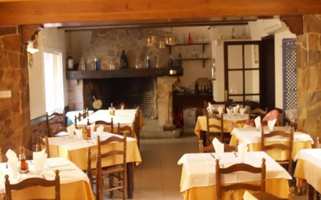 Hostal Barnes