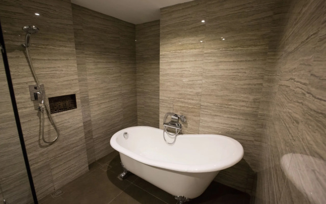 Vinary Hotel