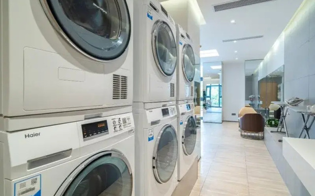 Rezen Select Shanghai Jiading Xincheng