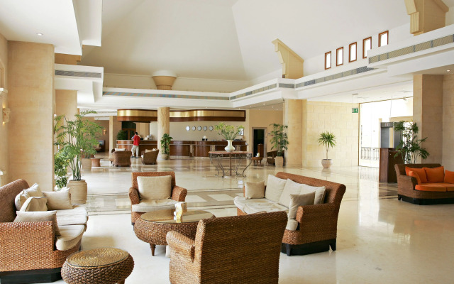 Three Corners Fayrouz Plaza Beach Resort