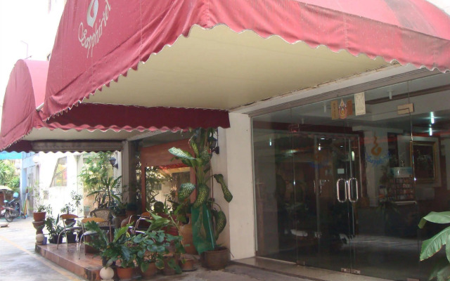 Sapphire Hotel Silom Bangkok