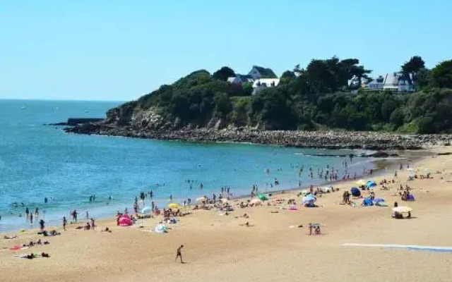 Camping de l'Eve****