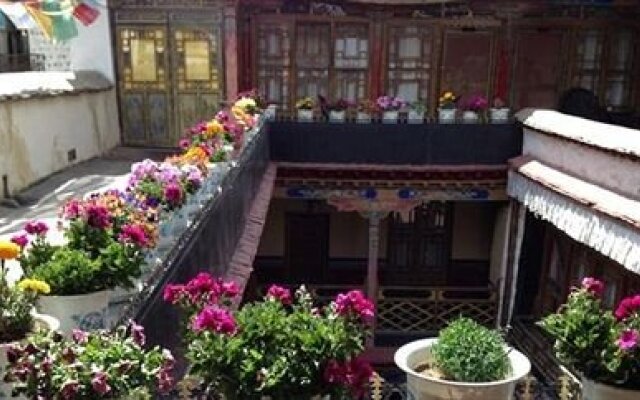 Lincang Premier Hotel - Lhasa