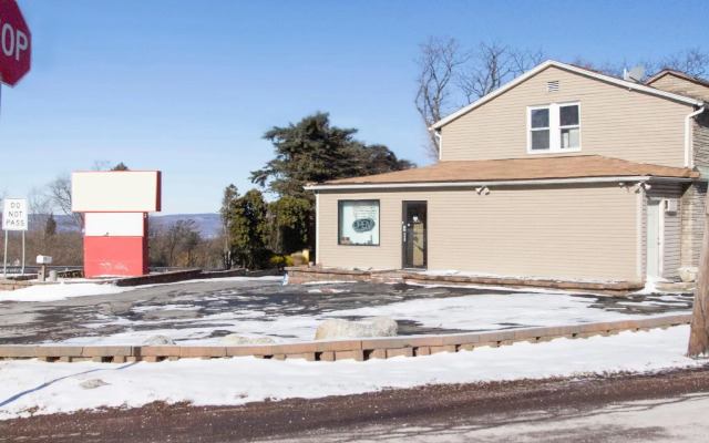 OYO Hotel Wilkes-Barre East