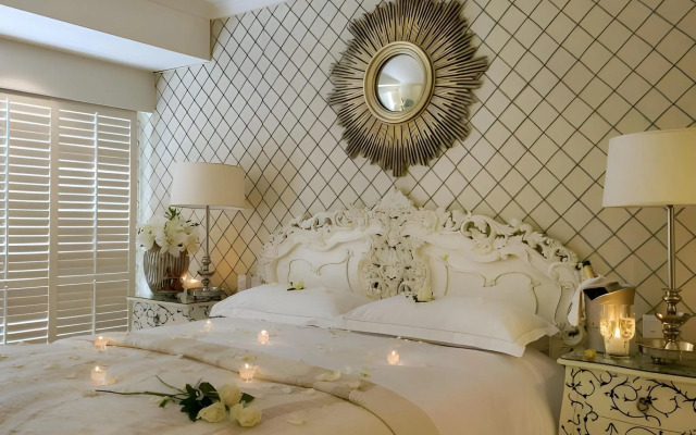 The Twelve Apostles Hotel and Spa