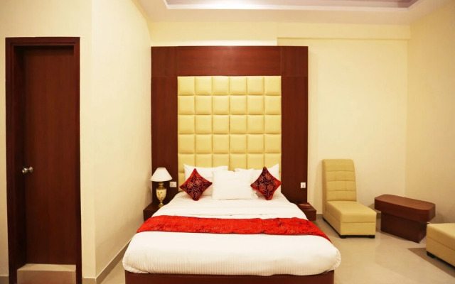 Palette - Red K  Velvet