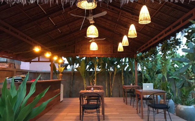 Dontrei Villa Angkor
