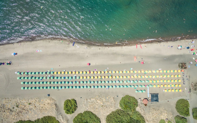 Gitavillage California