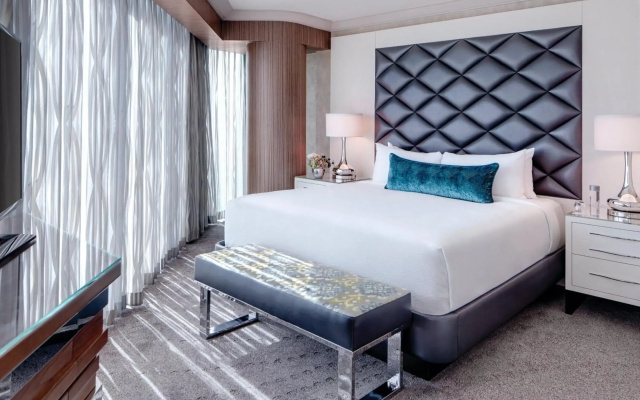 Mandalay Bay Resort And Casino