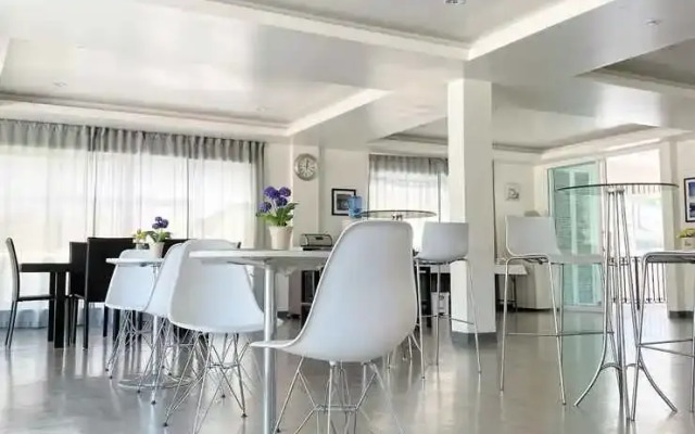 Sawasdee Khao Yai Hotel