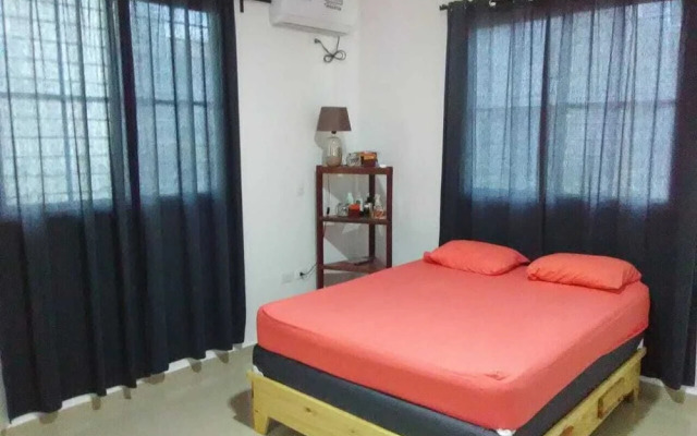 Bright Apartment at Punta Cana Wifi/ac/elect/iron/parking