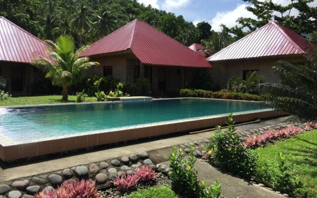 Pintuyan Dive Resort
