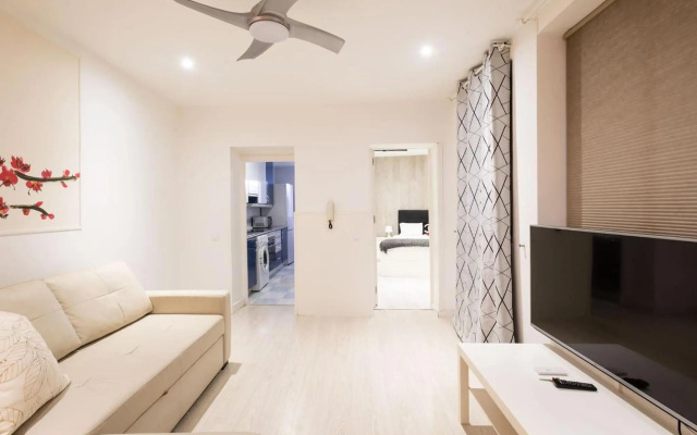 Apartamentos Day Madrid MOLINO Centro Gran Via Sol Malasaña