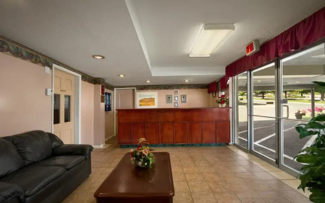 Knights Inn Kamloops