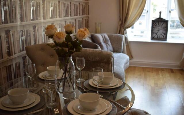 Luxury 2 bed Apartment