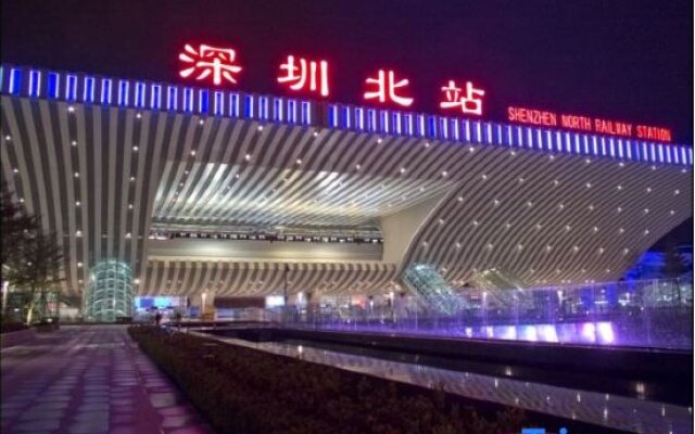 7 Days Premium·Shenzhen North High-speed Railway Station Minzhi