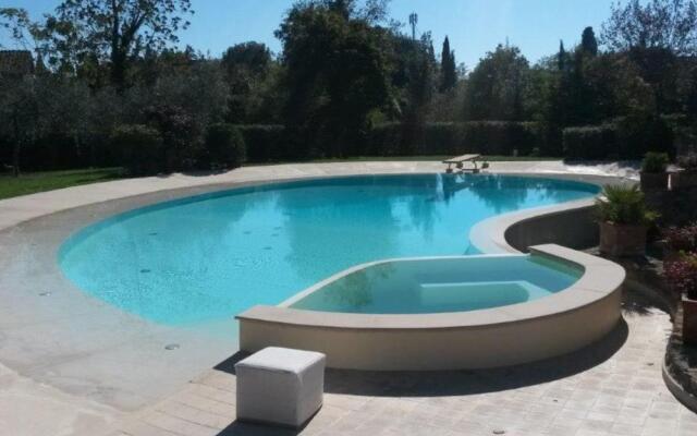 Wonderful private villa for 4 people with WIFI, pool, A/C, TV, terrace and parking