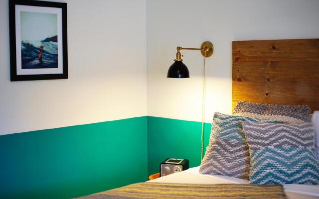 Cambria Beach Lodge