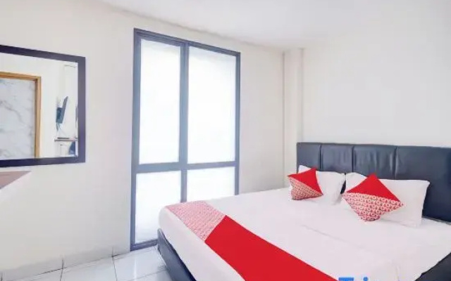 Hotel O J&B Smart Jatinegara