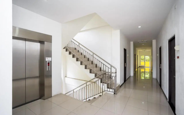 OYO 2695 D'es Guest House