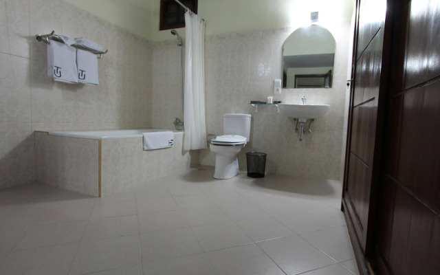 Taman Surgawi Resort & Spa