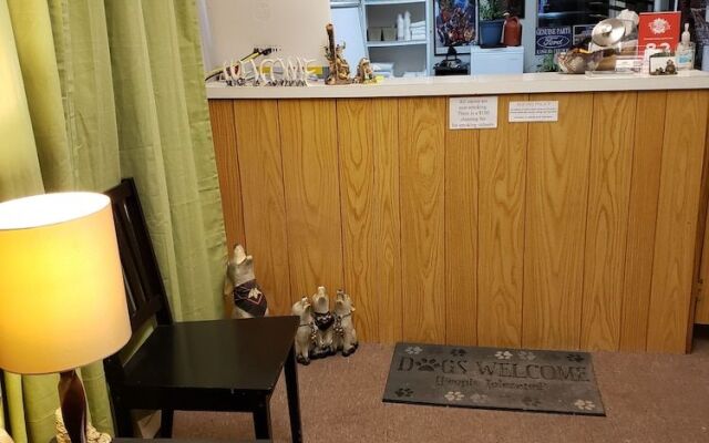 Chewelah Motel and RV Park