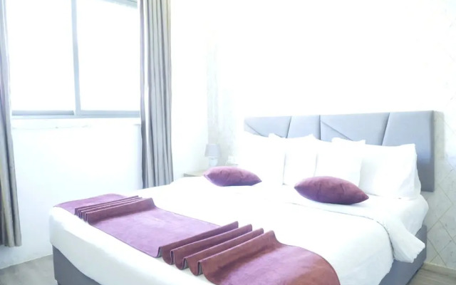 Twins Downtown Hotel