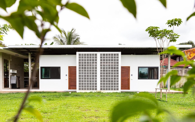 ปันสุข ห้องพักหลักร้อย Pun-Suk