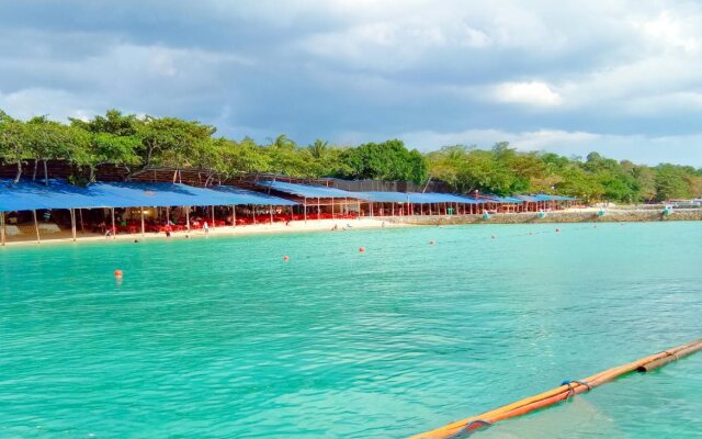 Paradise Island Park & Beach Resort