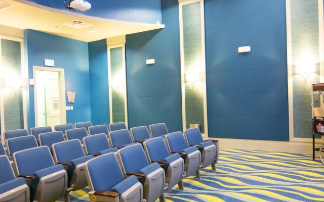 Fancy Family Home at Championsgate Chg101