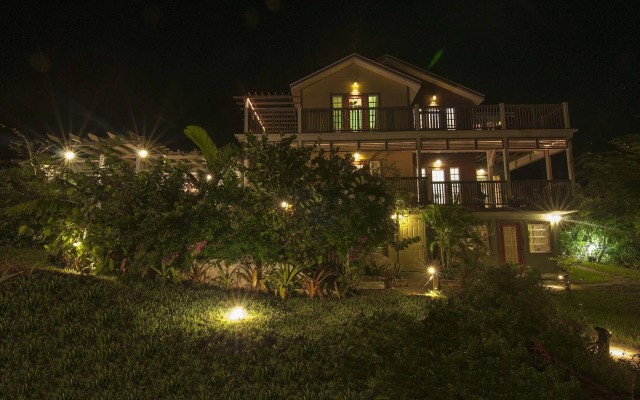 Villa Allamanda