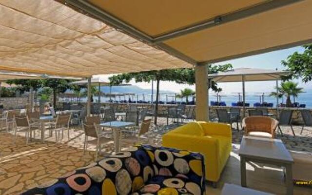 Oasis By The Sea