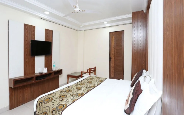Oyo 13338 Hotel Atithi