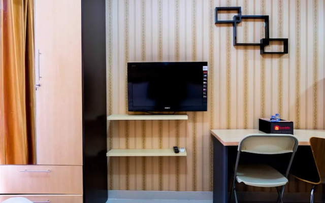 Minimalist and Comfy Studio The Oasis Cikarang Apartment By Travelio – Guest Rooms – Cikarang