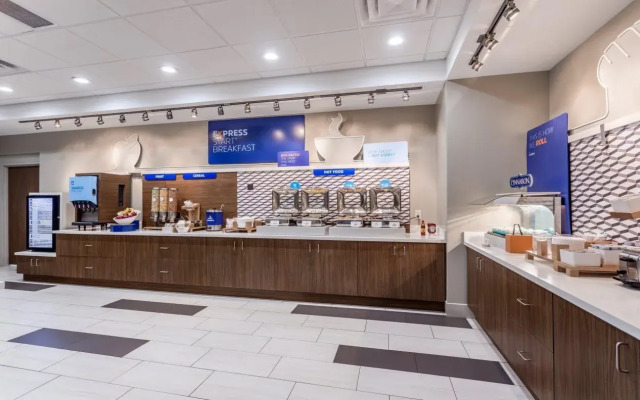 Holiday Inn Express & Suites Hammond by IHG