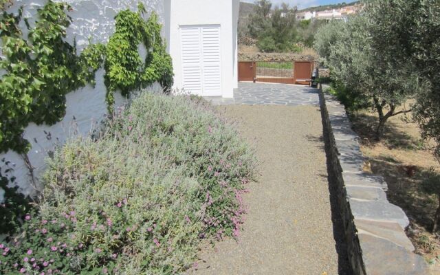 Casa Con Piscina En Cadaques - 1593