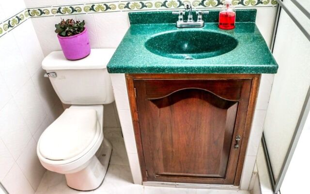 Green Door Hostal San Gil - Hostel