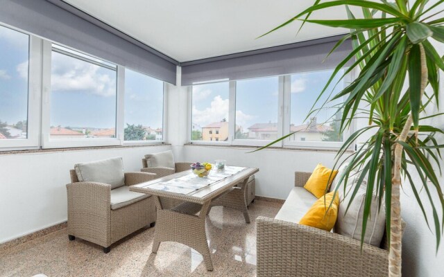 Nice Home in Valbandon With Wifi and 3 Bedrooms