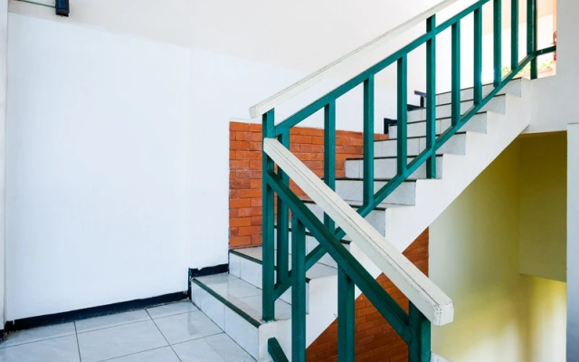 RedDoorz @ Jestro Guest House Batu