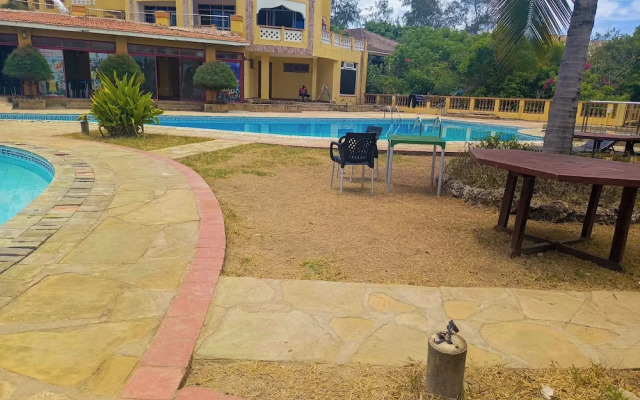 Ishara Beachfront Homes And Suites