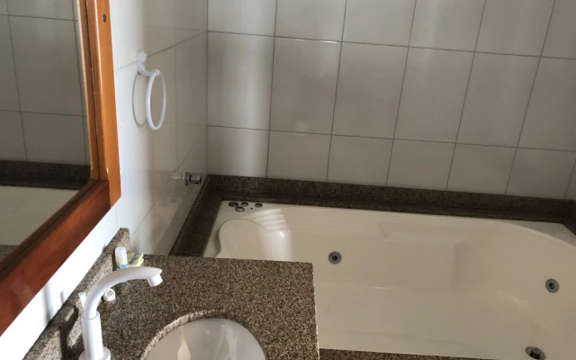 Black Point Beach Club