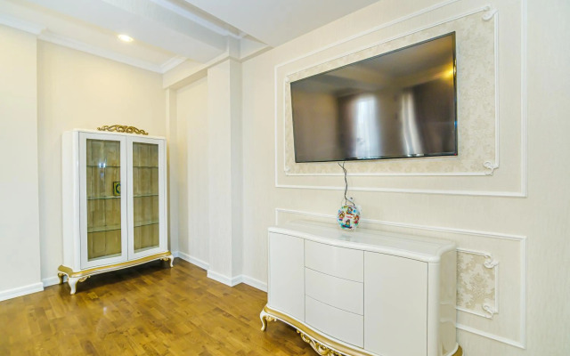 Buta Place VIP House 904