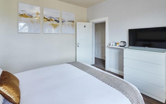 Host Stay Tranquillity Suite