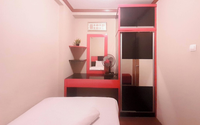 Compact 3Br At Gateway Ahmad Yani Cicadas Apartment