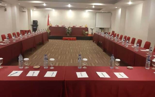 Liberta Hotel Grand Sayang Makassar