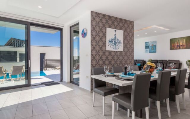 Apartment Albi Rijeka
