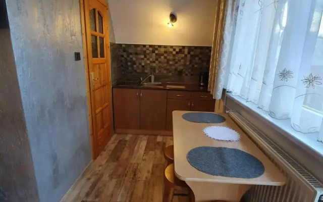 Pokoje i Apartamenty Regionalny Styl ul Króle 1a Zakopane