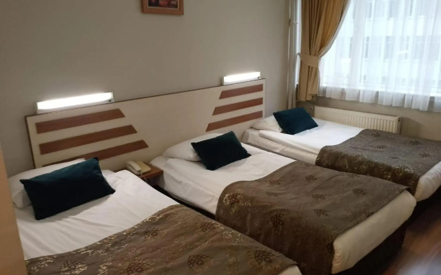Tac Hotel