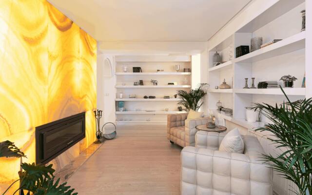 TESS Penthouse Deluxe DS11